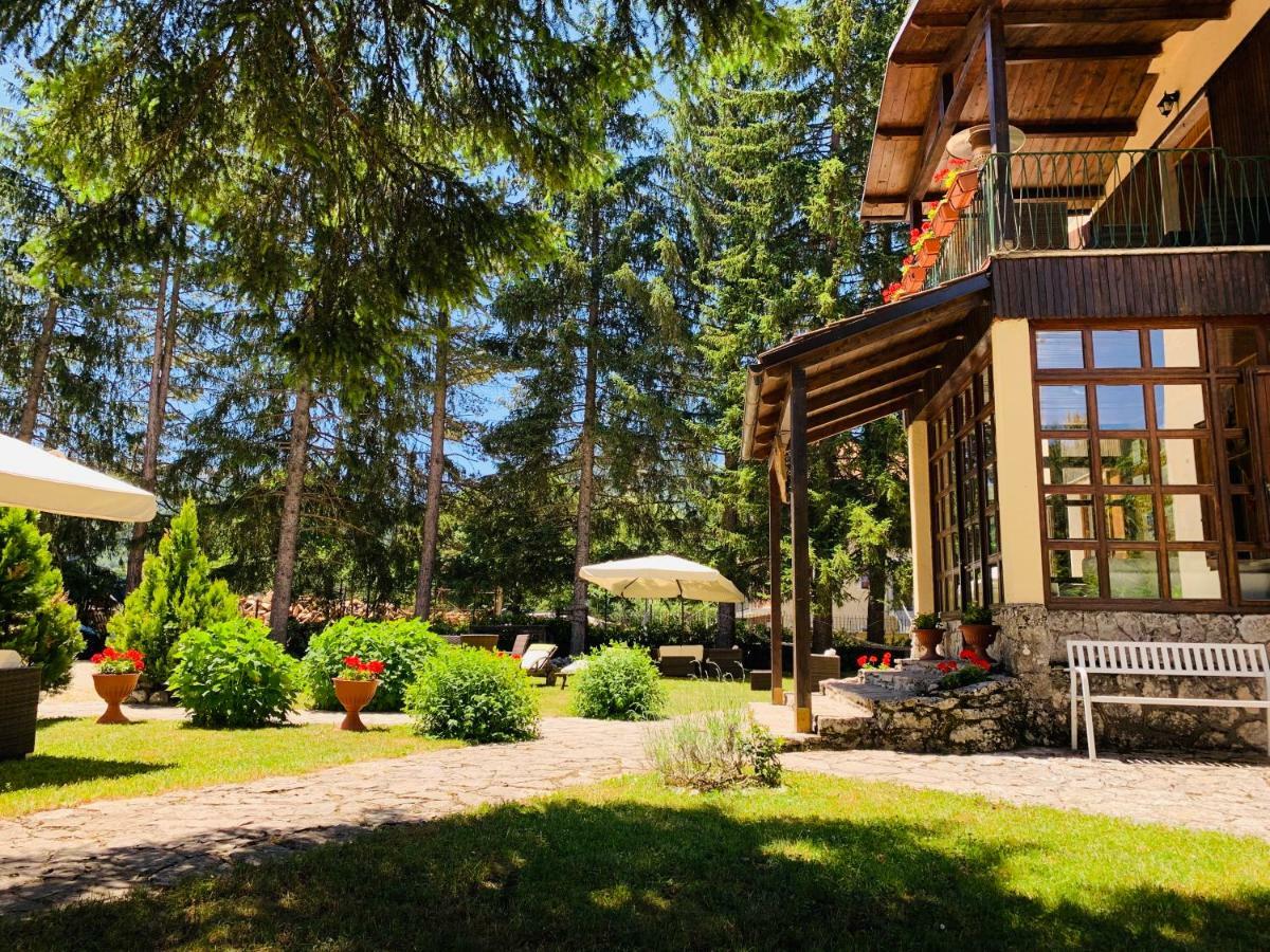 بيسكاسيرولي Villa Dei Pini المظهر الخارجي الصورة